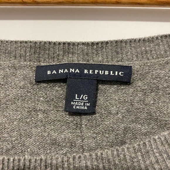 Banana Republic Boatneck Sweater size L - Picture 3 of 5